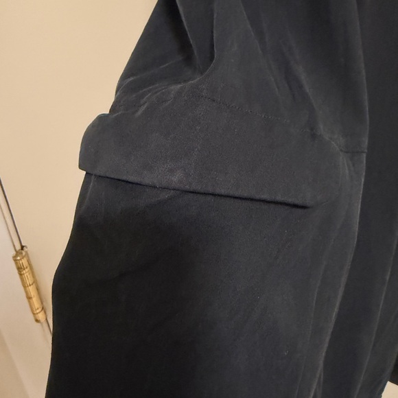 Lululemon Athletica Black Cupro Capris Cargo Pants - Picture 6 of 13